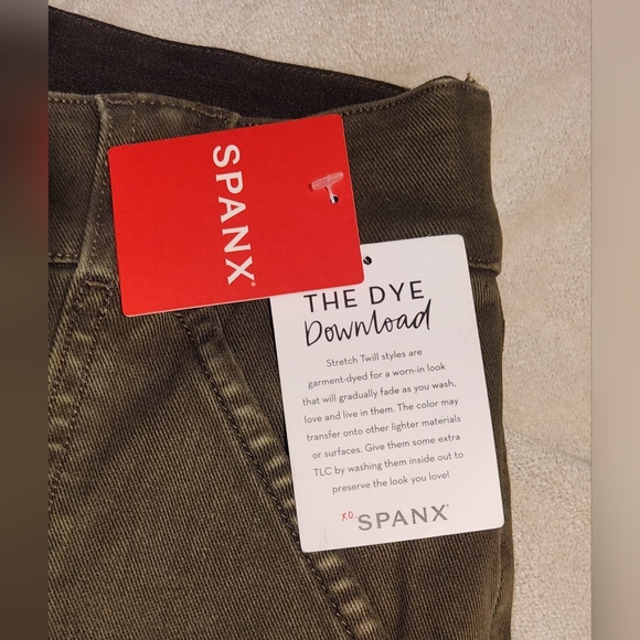 SPANX Women's Stretch Twill Ankle Cargo Pants Olive Green NWT - Sz S - Picture 5 of 7